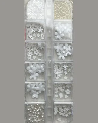 White Flowers & Pearls Nail Art Box