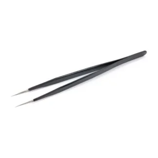 Tweezers